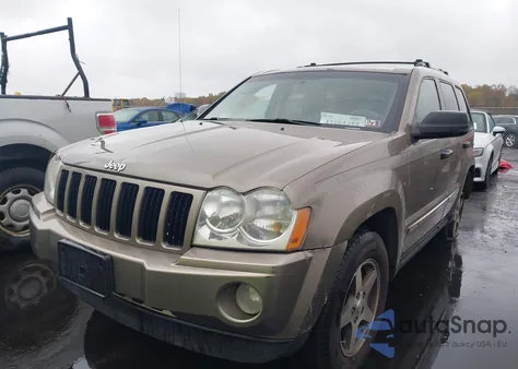 2005 Jeep Grand Cherokee Laredo z USA, uszkodzony, nr VIN 1J4GR48K05C648830